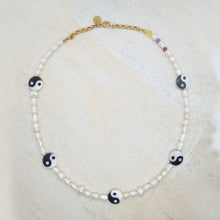 Load image into Gallery viewer, YIN &amp; YANG NECKLACE
